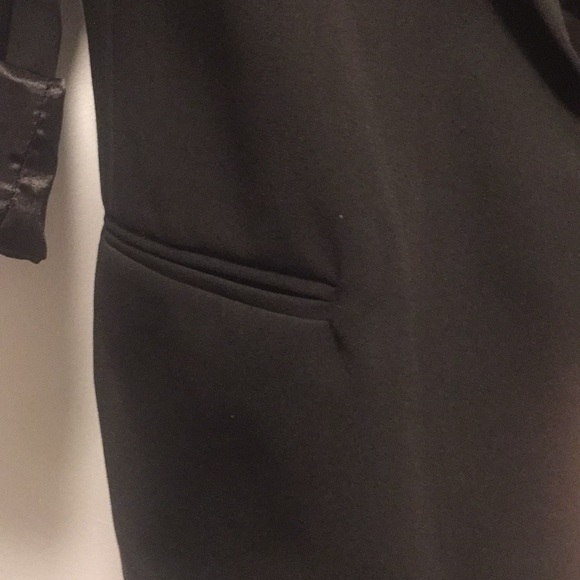 love....ady  Nordstrom Black Blazer Small - Picture 3 of 6